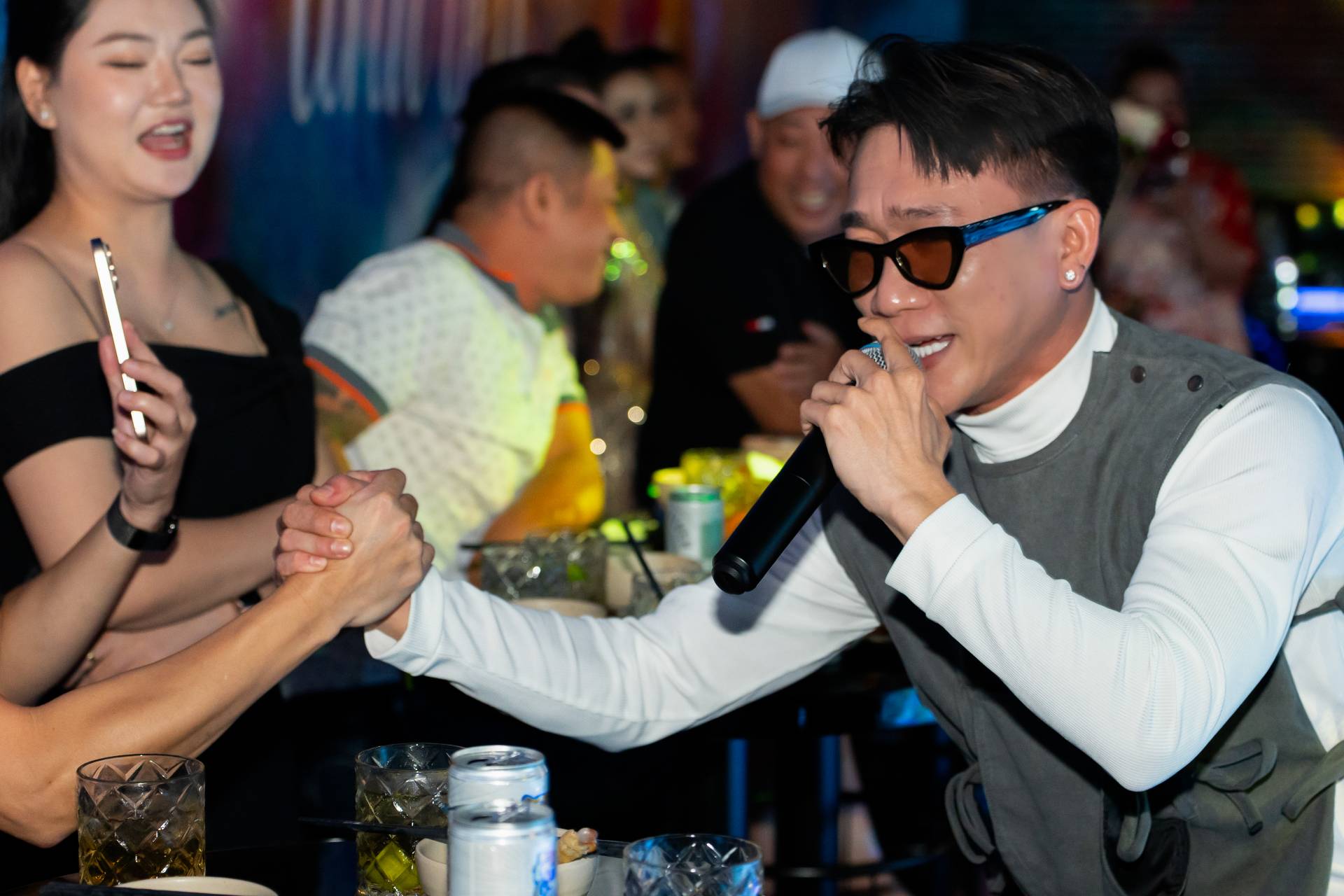 🎉 KHAI TRƯƠNG CLUB MÂY TÌNH YÊU – ĐÊM NHẠC THĂNG HOA TRONG MÂY 🎉 KHAI TRƯƠNG CLUB MÂY TÌNH YÊU – ĐÊM NHẠC THĂNG HOA TRONG MÂY