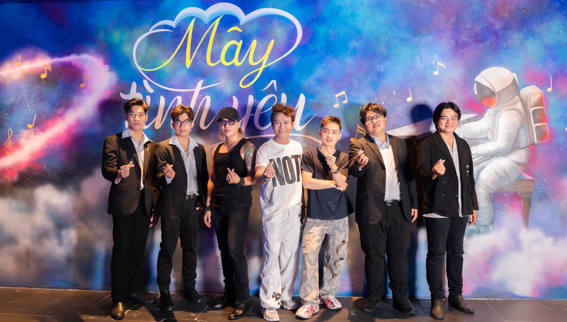 🎉 KHAI TRƯƠNG CLUB MÂY TÌNH YÊU – ĐÊM NHẠC THĂNG HOA TRONG MÂY 🎉 KHAI TRƯƠNG CLUB MÂY TÌNH YÊU – ĐÊM NHẠC THĂNG HOA TRONG MÂY